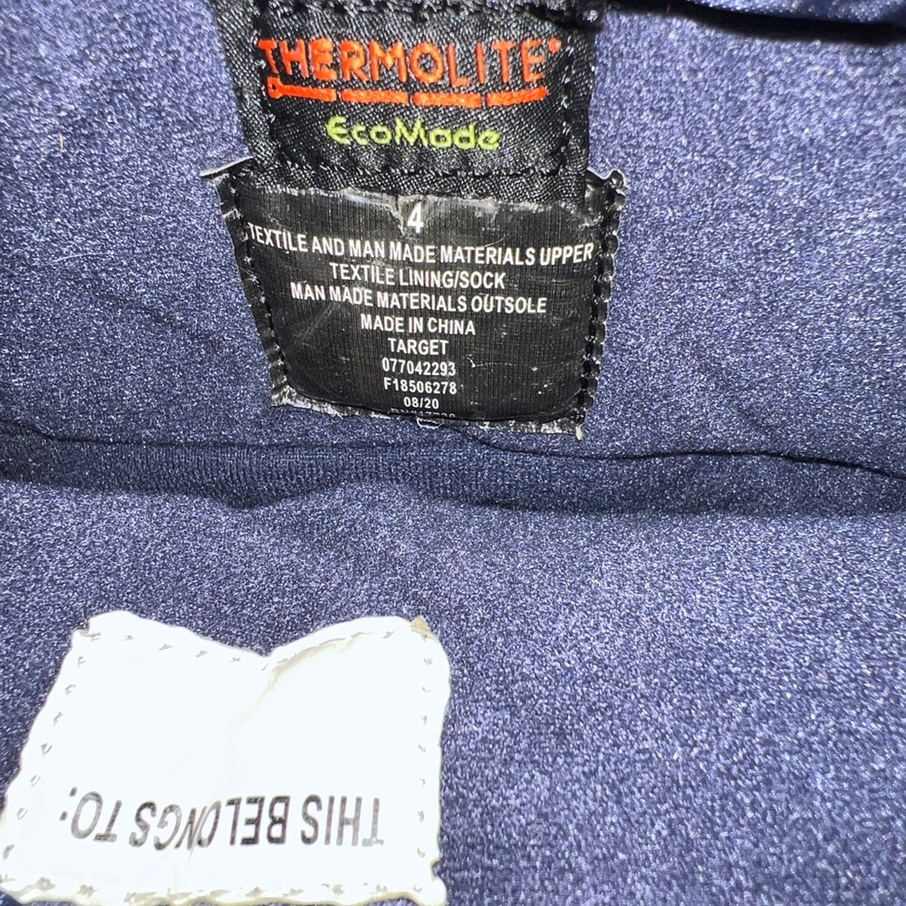 Cat & Jack Snow Boots - 4 - Picture 6 of 6